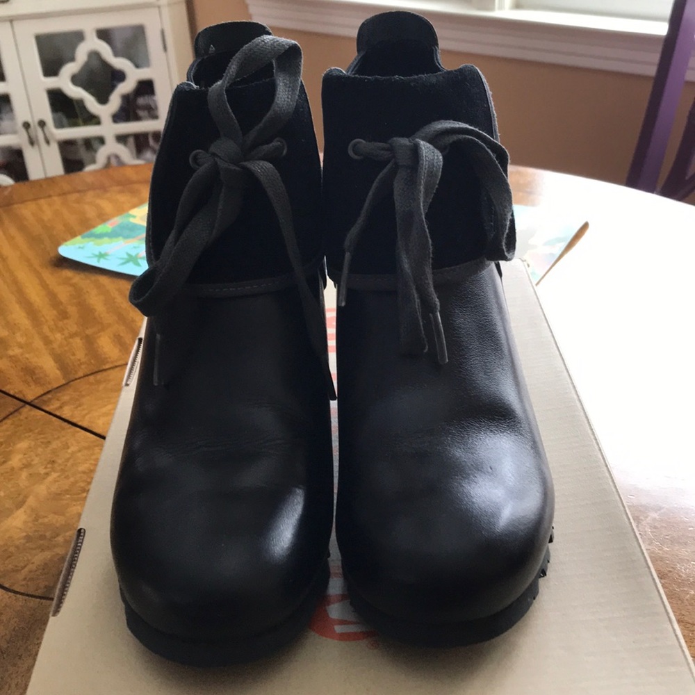 Merrill slip on booties